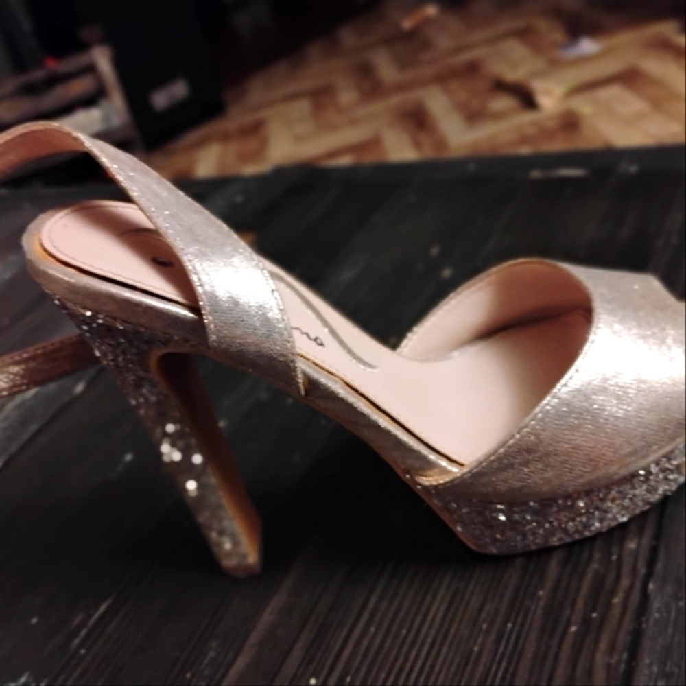 Merel-FY in taupe/reflective by Nina